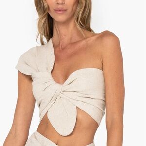 ⚡️ Flash sale - 1 day only⚡️ NWT | ‘Sol’ Crop Top | Size Small | JBQ at Revolve